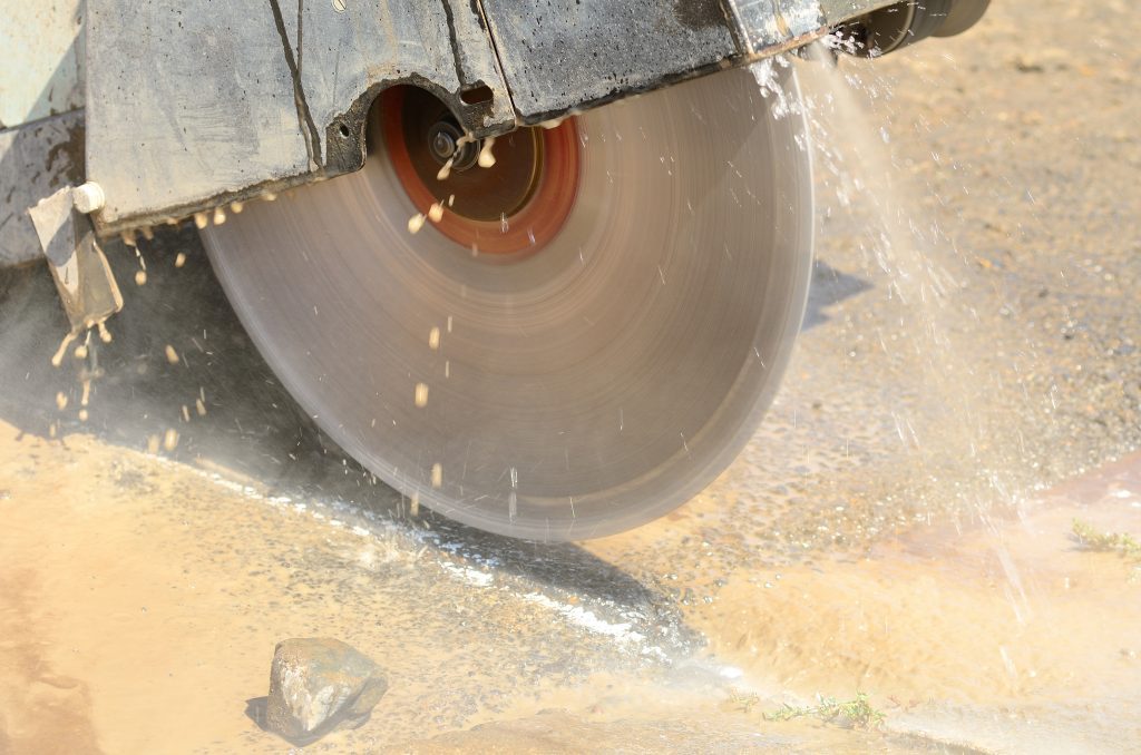 cutting wet to prevent silica dust exposure