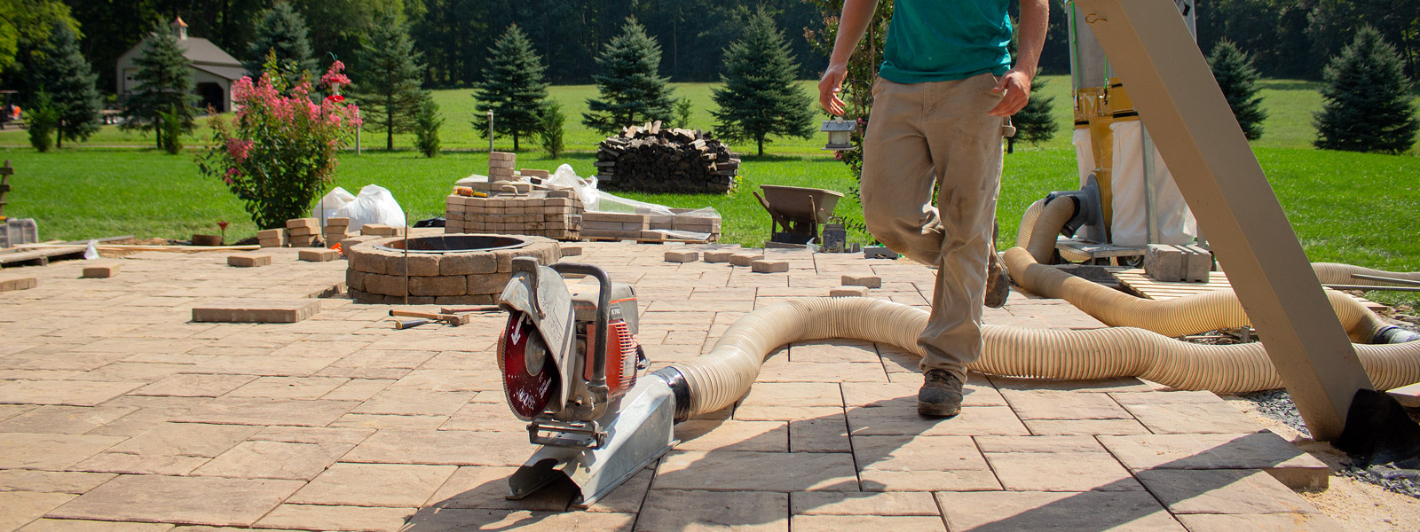 saw for protection from silica dust