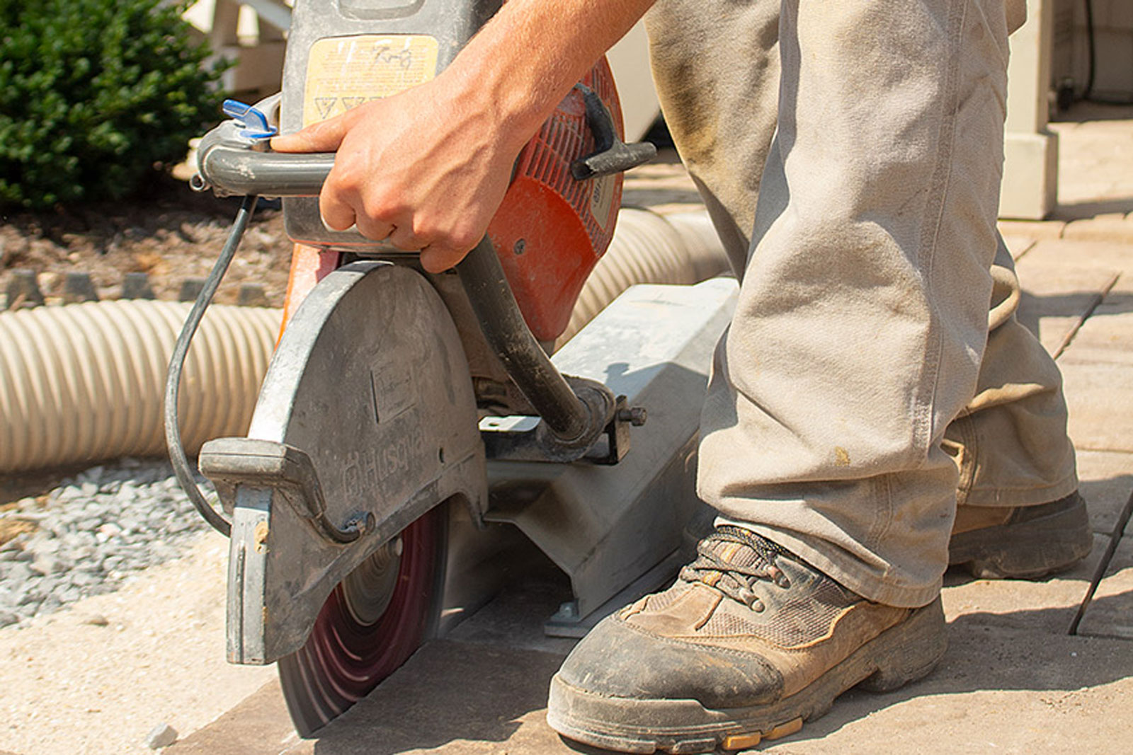 ways to protect yourself from silica dust